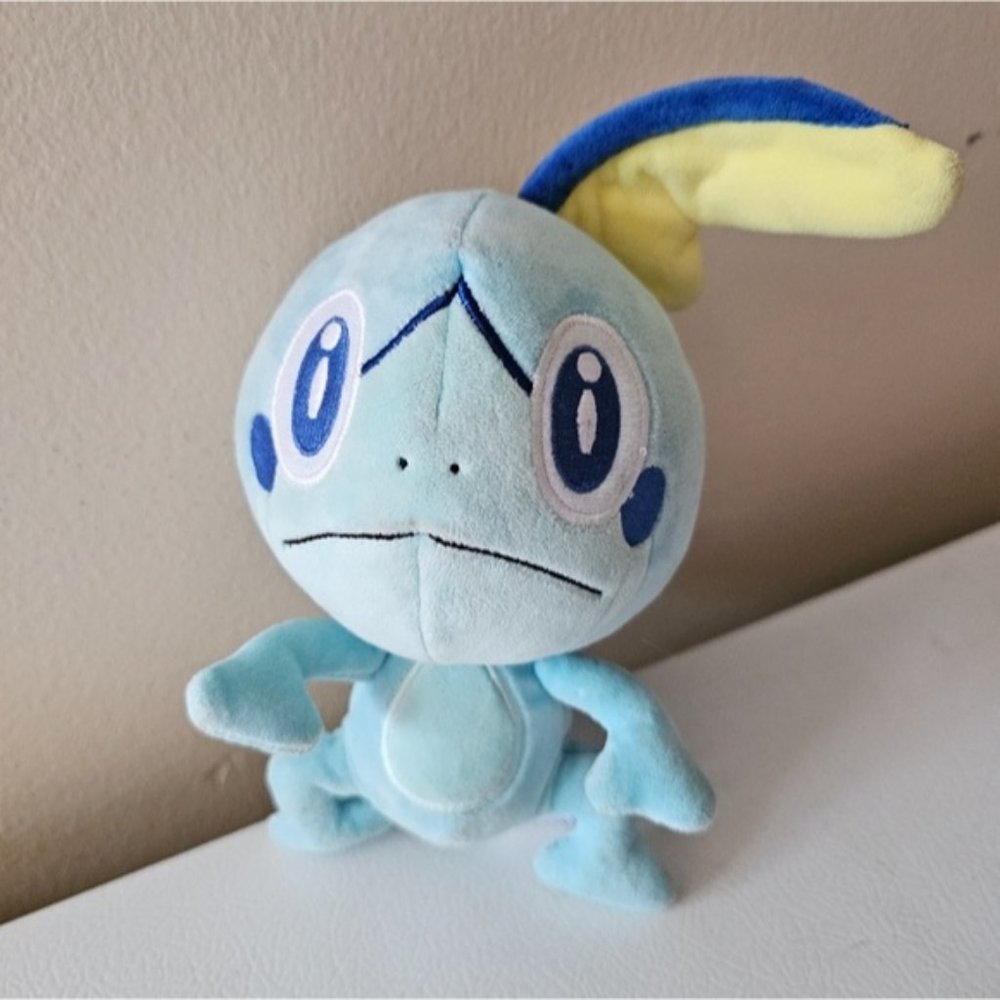 Pokemon Sobble Plush Toy 8in